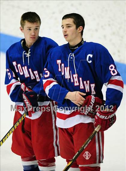 Thumbnail 3 in Glastonbury vs. Notre Dame (CIAC Division I Final) photogallery.