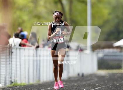 Thumbnail 3 in Lewis James Invitational (400 Meter) photogallery.