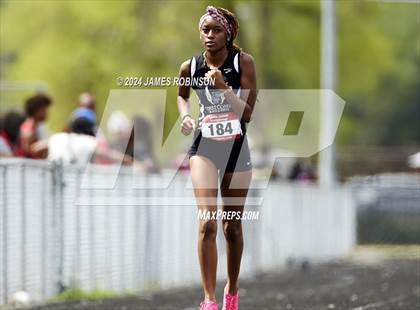 Thumbnail 1 in Lewis James Invitational (400 Meter) photogallery.