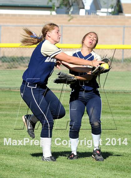 Thumbnail 3 in Golden Valley @ Tehachapi (CIF CS D3 Playoff) photogallery.