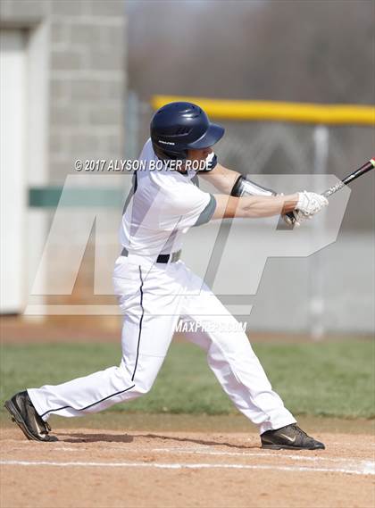 Thumbnail 3 in DuPont Manual @ South Oldham photogallery.
