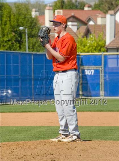 Thumbnail 3 in El Camino Real vs. Chaminade photogallery.