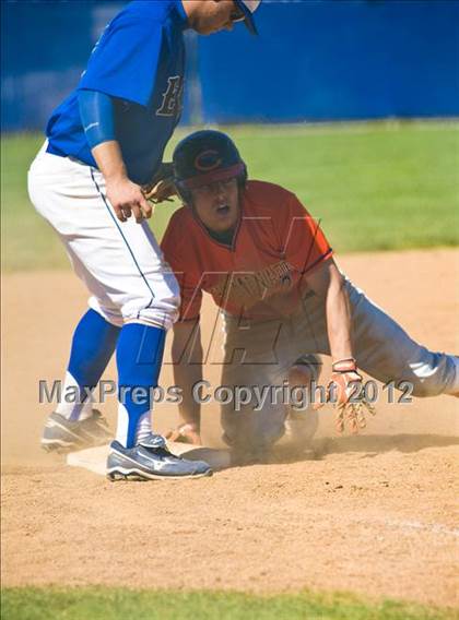 Thumbnail 2 in El Camino Real vs. Chaminade photogallery.