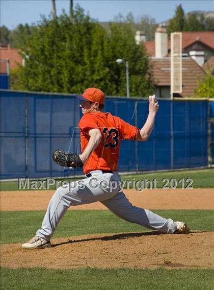 Thumbnail 1 in El Camino Real vs. Chaminade photogallery.
