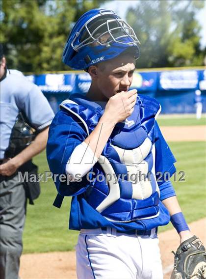 Thumbnail 2 in El Camino Real vs. Chaminade photogallery.
