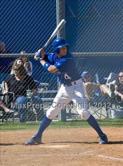 Thumbnail 1 in El Camino Real vs. Chaminade photogallery.