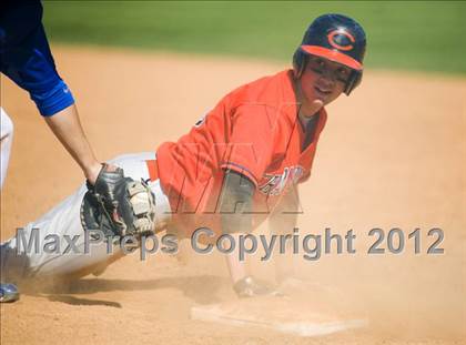 Thumbnail 3 in El Camino Real vs. Chaminade photogallery.