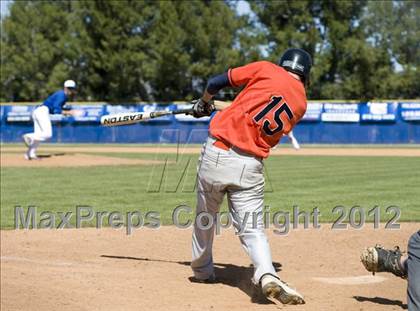 Thumbnail 3 in El Camino Real vs. Chaminade photogallery.