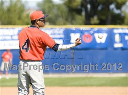 Thumbnail 3 in El Camino Real vs. Chaminade photogallery.