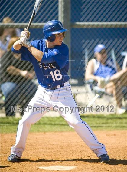 Thumbnail 3 in El Camino Real vs. Chaminade photogallery.