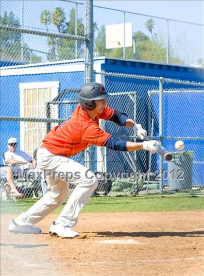 Thumbnail 2 in El Camino Real vs. Chaminade photogallery.