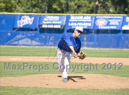 Thumbnail 1 in El Camino Real vs. Chaminade photogallery.