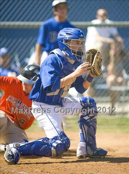 Thumbnail 2 in El Camino Real vs. Chaminade photogallery.