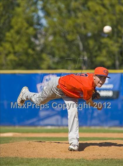 Thumbnail 2 in El Camino Real vs. Chaminade photogallery.