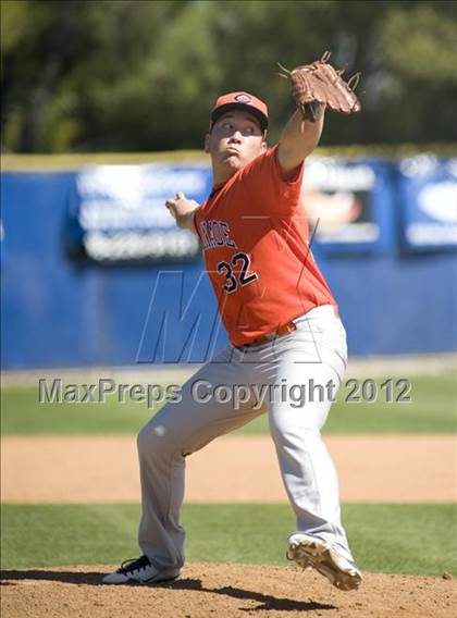 Thumbnail 2 in El Camino Real vs. Chaminade photogallery.