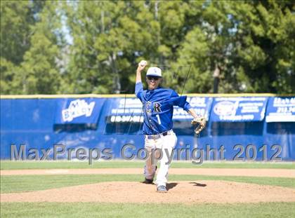 Thumbnail 2 in El Camino Real vs. Chaminade photogallery.