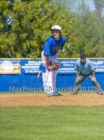 Thumbnail 3 in El Camino Real vs. Chaminade photogallery.