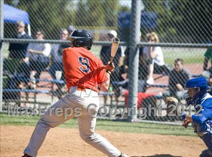 Thumbnail 2 in El Camino Real vs. Chaminade photogallery.