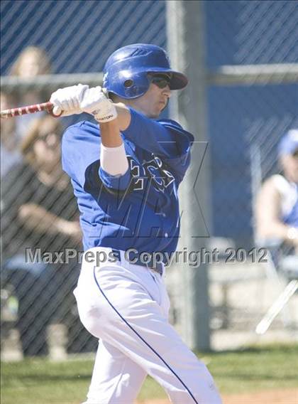 Thumbnail 3 in El Camino Real vs. Chaminade photogallery.