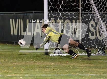 Thumbnail 3 in Greenhills vs. Williamston (MHSAA D3 Reg Final) photogallery.