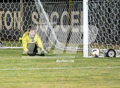Thumbnail 3 in Greenhills vs. Williamston (MHSAA D3 Reg Final) photogallery.