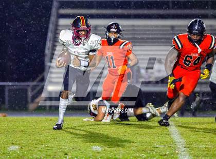 Thumbnail 3 in Douglas Byrd @ South View photogallery.