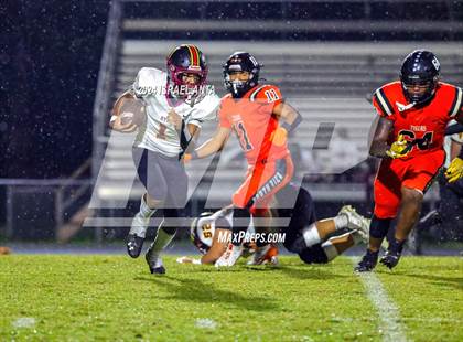 Thumbnail 1 in Douglas Byrd @ South View photogallery.