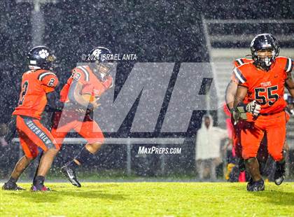 Thumbnail 2 in Douglas Byrd @ South View photogallery.