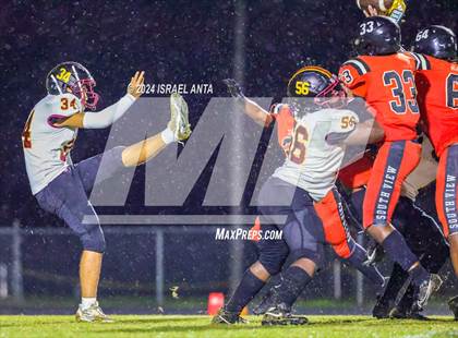 Thumbnail 2 in Douglas Byrd @ South View photogallery.