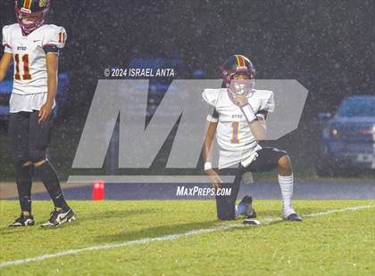 Thumbnail 1 in Douglas Byrd @ South View photogallery.