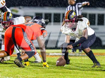 Thumbnail 3 in Douglas Byrd @ South View photogallery.