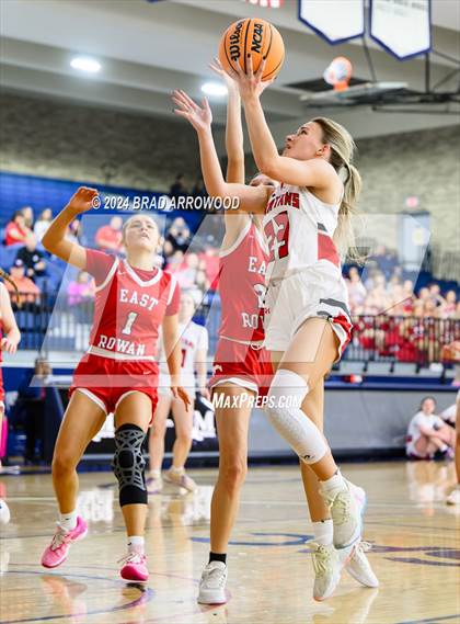 Thumbnail 3 in East Rowan vs Central Davidson (Sam Moir Christmas Tournament) photogallery.