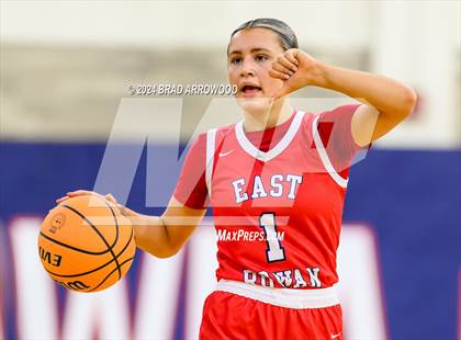 Thumbnail 3 in East Rowan vs Central Davidson (Sam Moir Christmas Tournament) photogallery.