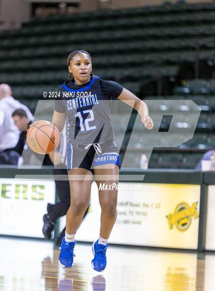 Thumbnail 3 in Centennial vs. Pebble Hills (Byron Johnston Holiday Classic) photogallery.