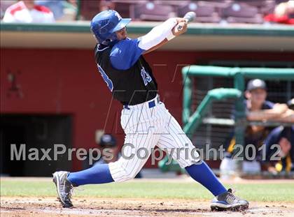 Thumbnail 3 in Carter @ Rialto (County Clash) photogallery.
