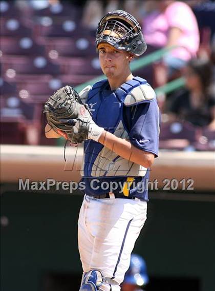 Thumbnail 1 in Carter @ Rialto (County Clash) photogallery.