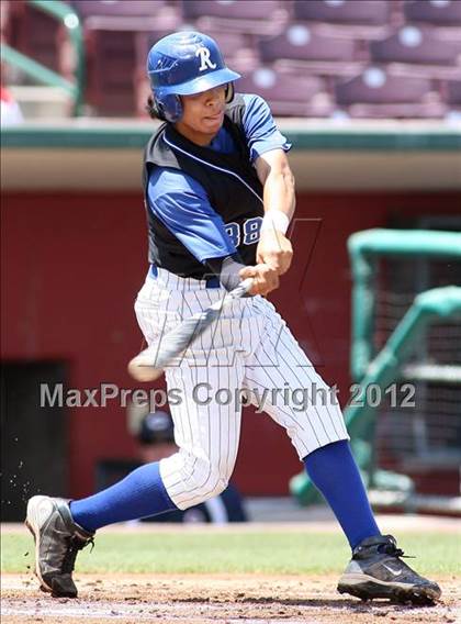 Thumbnail 3 in Carter @ Rialto (County Clash) photogallery.