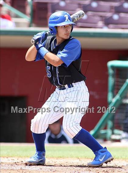 Thumbnail 2 in Carter @ Rialto (County Clash) photogallery.