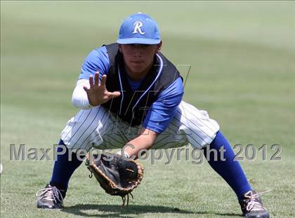 Thumbnail 3 in Carter @ Rialto (County Clash) photogallery.
