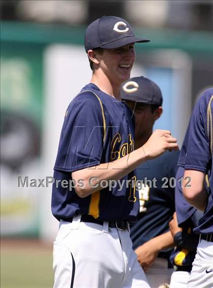 Thumbnail 2 in Carter @ Rialto (County Clash) photogallery.