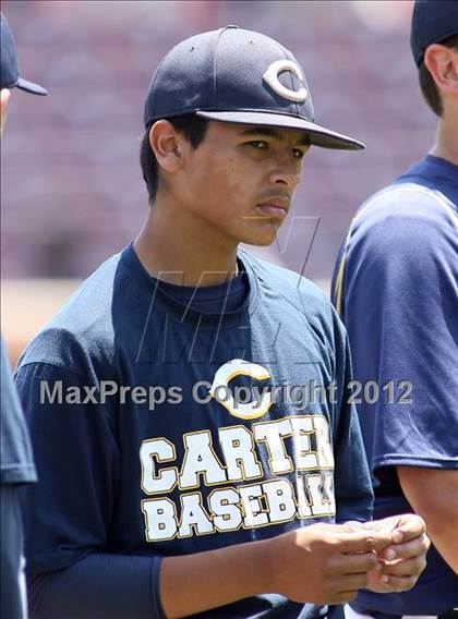 Thumbnail 2 in Carter @ Rialto (County Clash) photogallery.