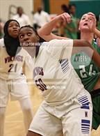 Photo from the gallery "North Mecklenburg @ Myers Park"