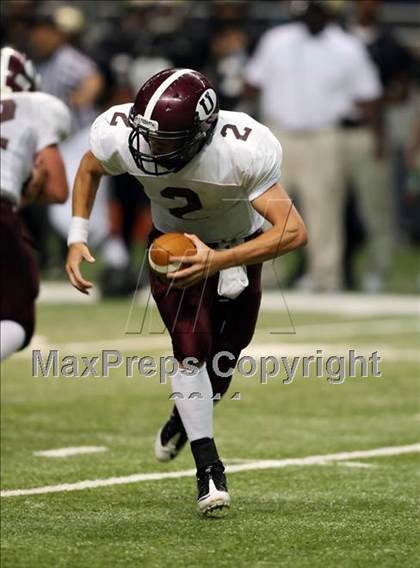 Thumbnail 3 in Uvalde vs. Seguin (Dave Campbell's Texas Football Classic) photogallery.