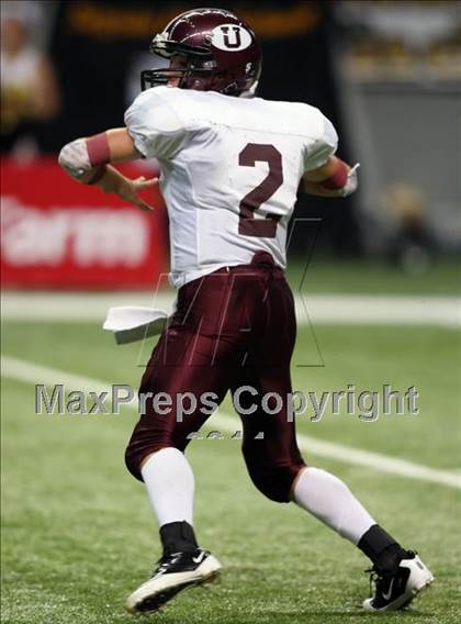 Thumbnail 1 in Uvalde vs. Seguin (Dave Campbell's Texas Football Classic) photogallery.