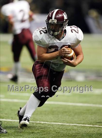 Thumbnail 2 in Uvalde vs. Seguin (Dave Campbell's Texas Football Classic) photogallery.