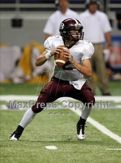 Thumbnail 3 in Uvalde vs. Seguin (Dave Campbell's Texas Football Classic) photogallery.