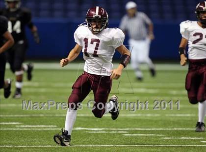 Thumbnail 1 in Uvalde vs. Seguin (Dave Campbell's Texas Football Classic) photogallery.