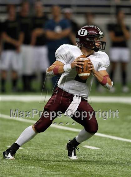 Thumbnail 2 in Uvalde vs. Seguin (Dave Campbell's Texas Football Classic) photogallery.