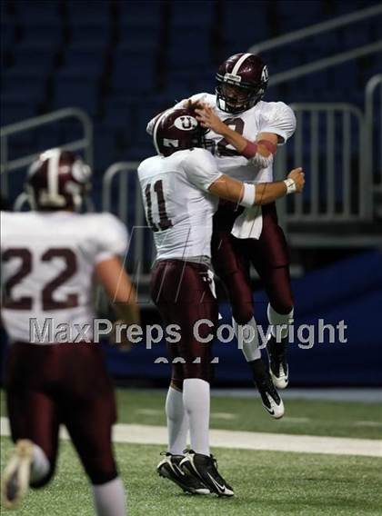 Thumbnail 1 in Uvalde vs. Seguin (Dave Campbell's Texas Football Classic) photogallery.