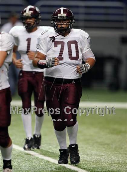 Thumbnail 1 in Uvalde vs. Seguin (Dave Campbell's Texas Football Classic) photogallery.
